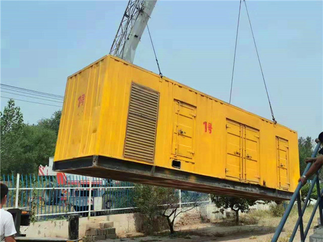 乐陵300KW柴油发电机组油耗是多少？