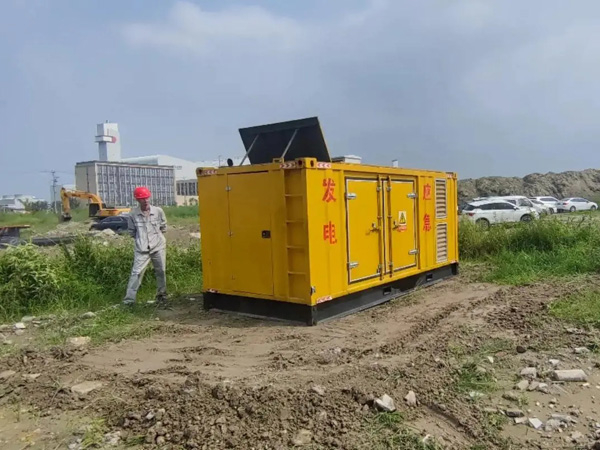 乐陵200KW柴油发电机机组每小时的油耗量受哪些因素影响？
